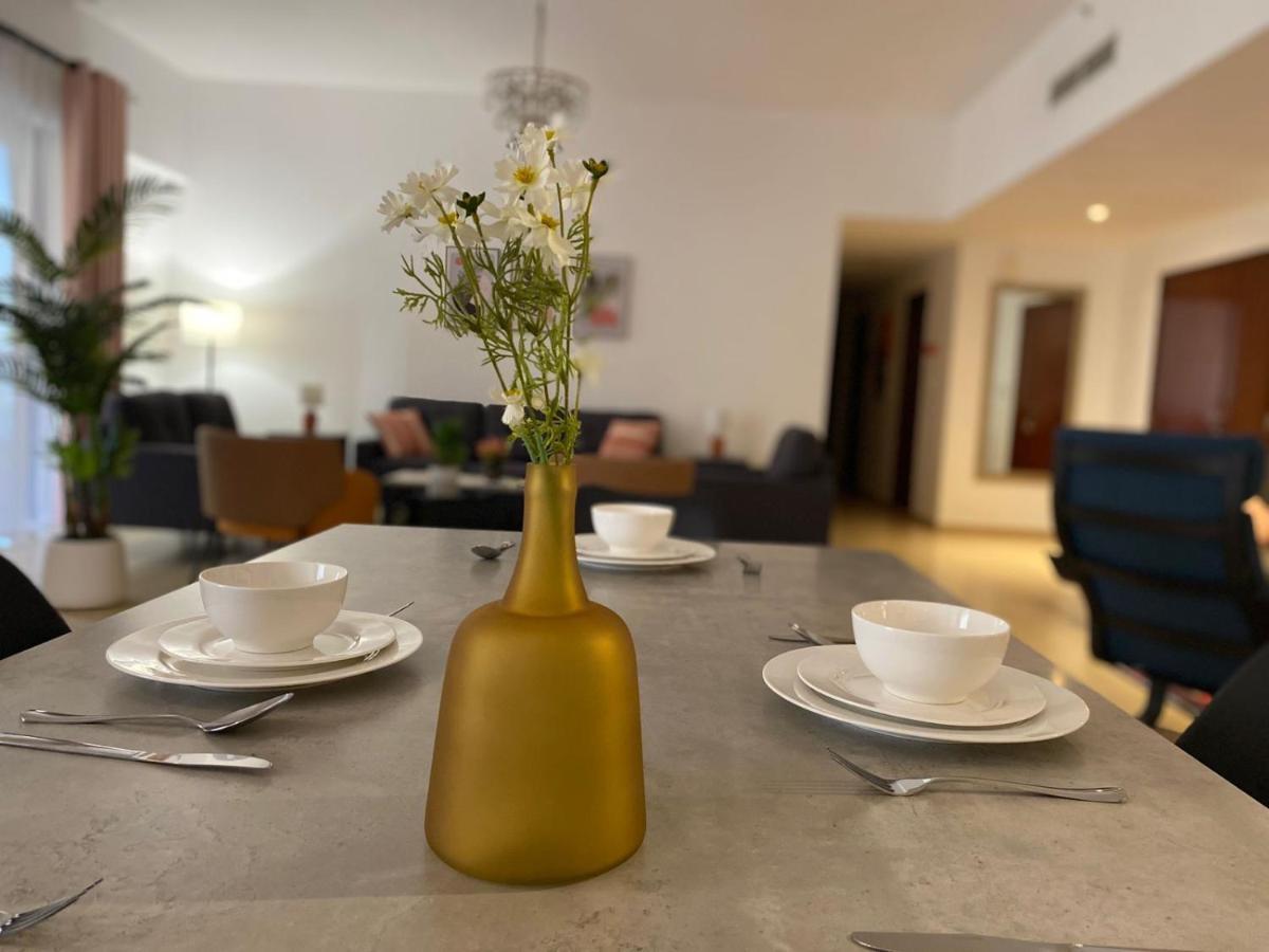 Grays Hostel By Haly Dubai Dış mekan fotoğraf